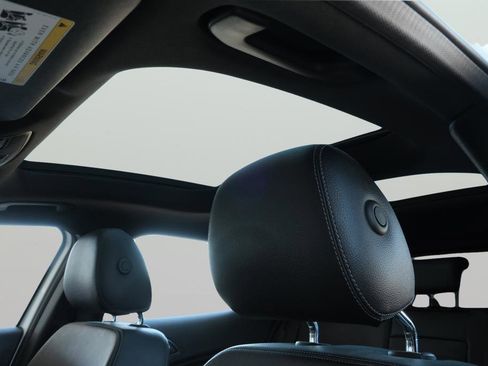 Used 2020 Mercedes-Benz GLA 250 image 28