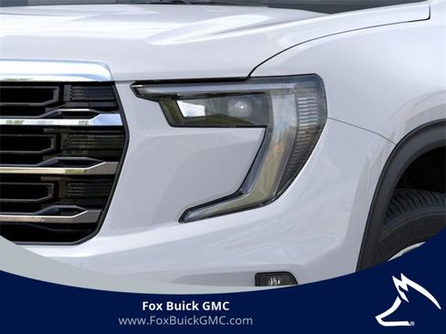 Used 2026 GMC Acadia Elevation w/ Elevation Premium Package image 10