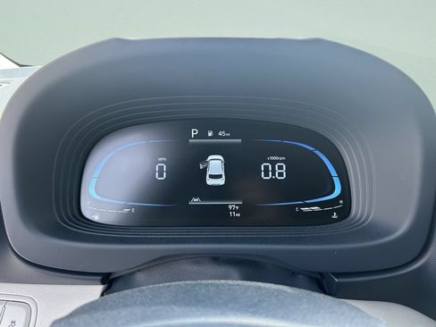 New 2026 Hyundai Venue SEL FWD image 32