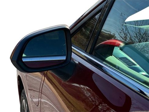 New 2026 Chevrolet Equinox EV LT w/ Convenience Package II image 10