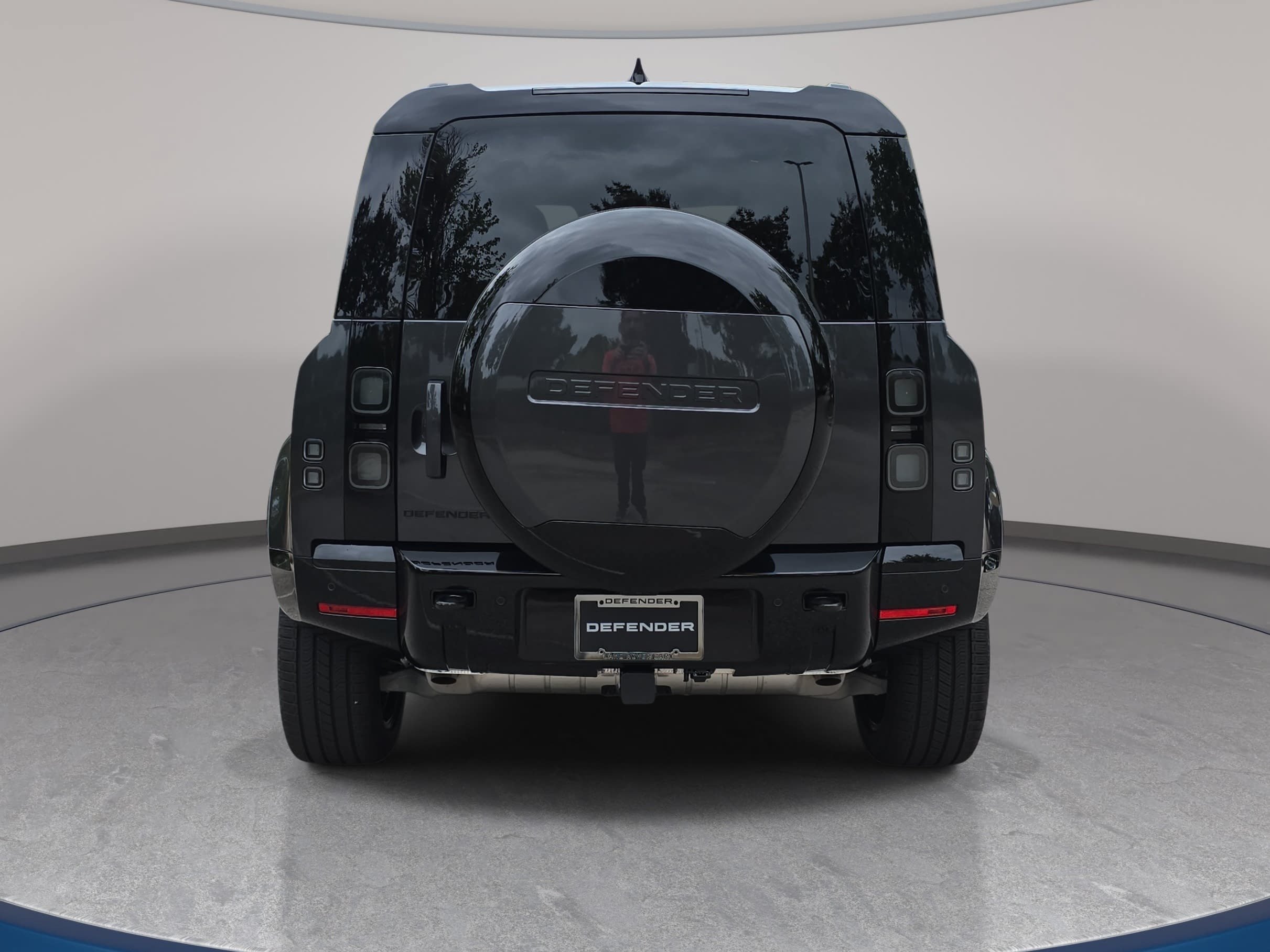 New 2026 Land Rover Defender 110 X-Dynamic SE AWD/4WD image 6