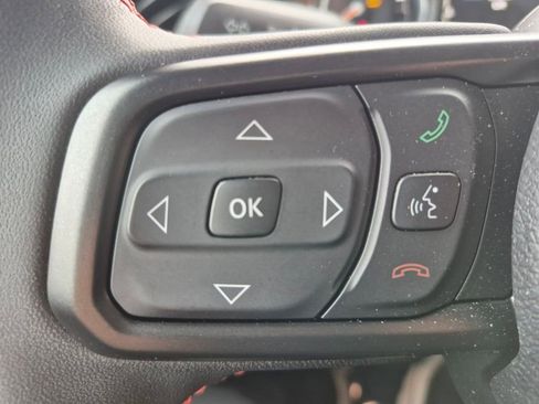 Used 2024 Jeep Wrangler Rubicon w/ Technology Group image 23