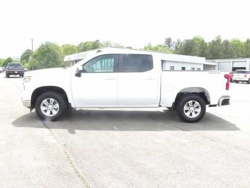 Used 2023 Chevrolet Silverado 1500 LT w/ Work Truck Package image 5