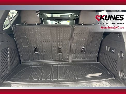 Used 2021 Chevrolet Tahoe Z71 w/ Z71 Signature Package image 37