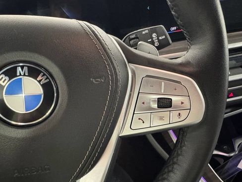 Used 2023 BMW X7 xDrive40i w/ Premium Package AWD/4WD image 27