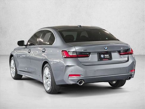 Used 2026 BMW 330i xDrive Sedan w/ Convenience Package AWD/4WD image 7