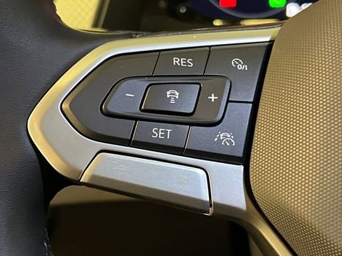 New 2026 Volkswagen Atlas Peak Edition AWD/4WD image 11