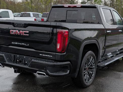 New 2026 GMC Sierra 1500 Denali w/ Technology Package AWD/4WD image 8