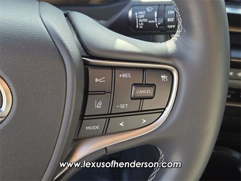 Certified 2021 Lexus UX 250h w/ Accessory Package (Z1) image 27