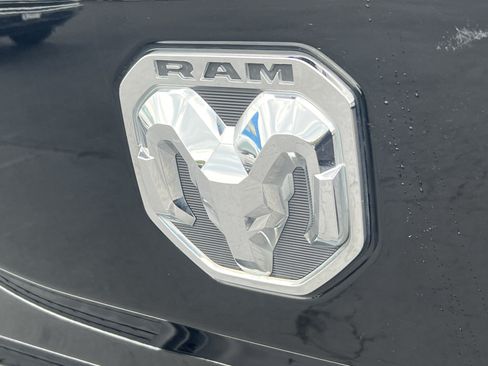 Used 2021 RAM 1500 Big Horn AWD/4WD image 8