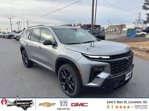 New 2026 Chevrolet Traverse RS image 1