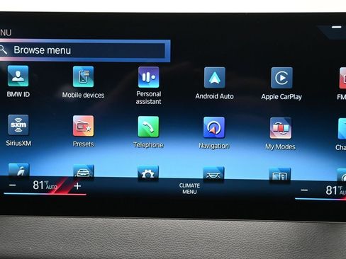 Used 2023 BMW iX xDrive50 w/ Sport Package image 17