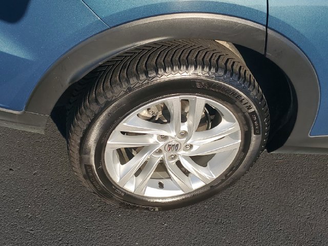 Used 2024 Buick Envista Preferred w/ Convenience I Package FWD image 5
