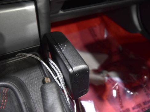 Used 2006 Honda S2000 image 35