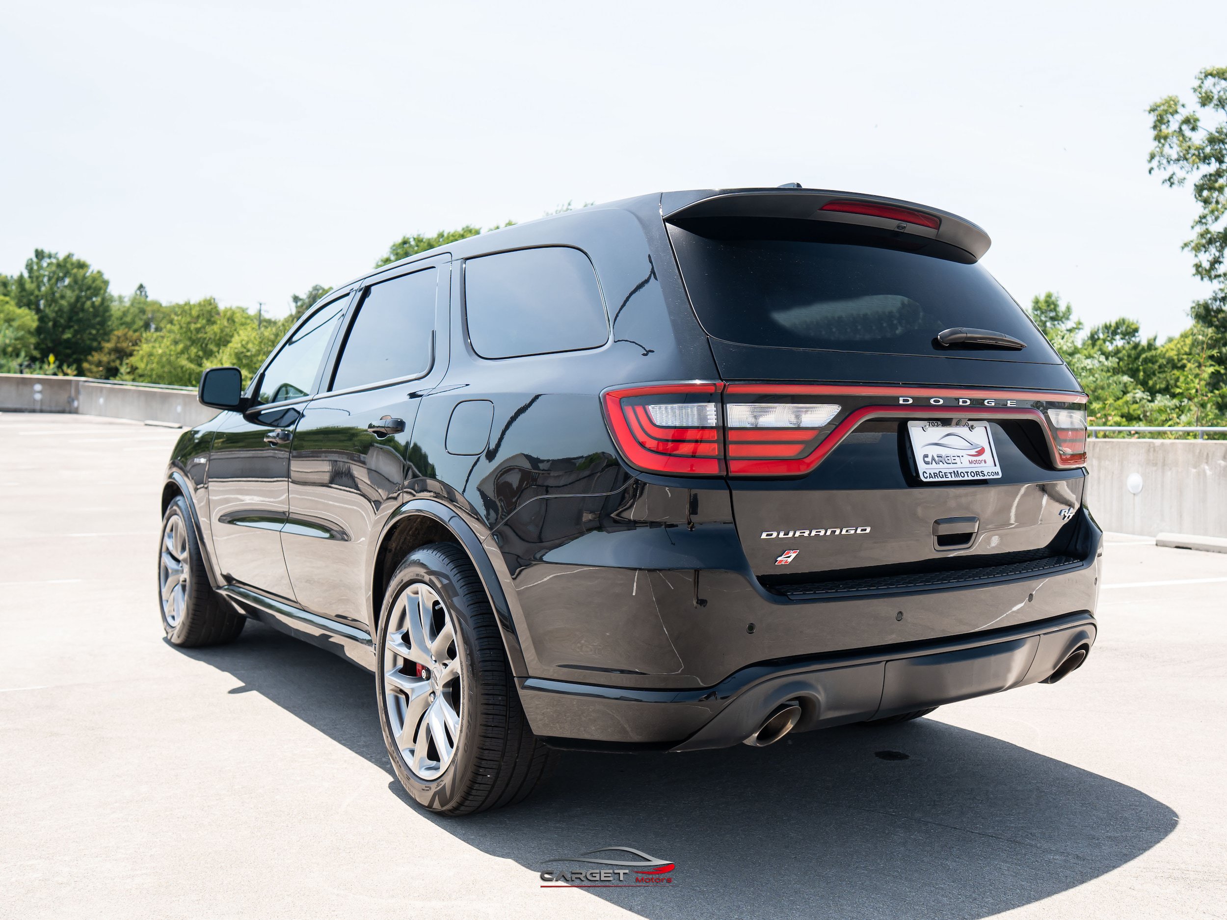 Used 2022 Dodge Durango R/T w/ Tow 'N Go Package AWD/4WD image 5