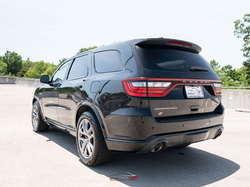 Used 2022 Dodge Durango R/T w/ Tow 'N Go Package AWD/4WD image 5
