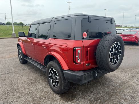 Used 2024 Ford Bronco Outer Banks AWD/4WD image 3