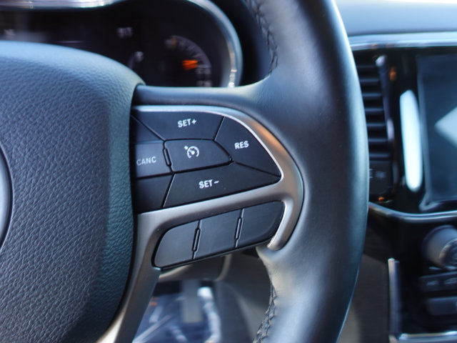 Used 2019 Jeep Grand Cherokee Altitude AWD/4WD image 14