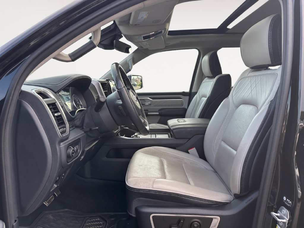 Used 2022 RAM 1500 Limited AWD/4WD image 9