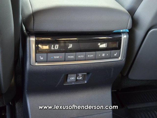 Certified 2026 Lexus GX 550 w/ Accessory Package (2T) AWD/4WD image 14