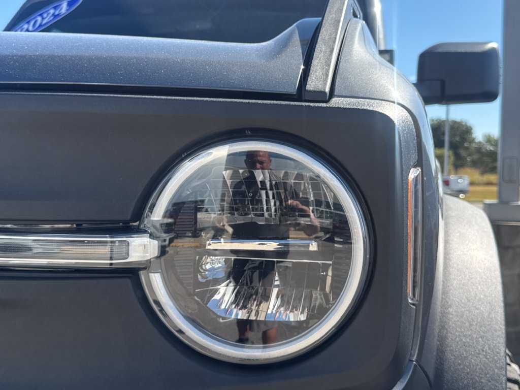 Used 2024 Ford Bronco Black Diamond AWD/4WD image 11