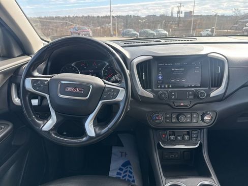 Used 2020 GMC Terrain SLT image 17