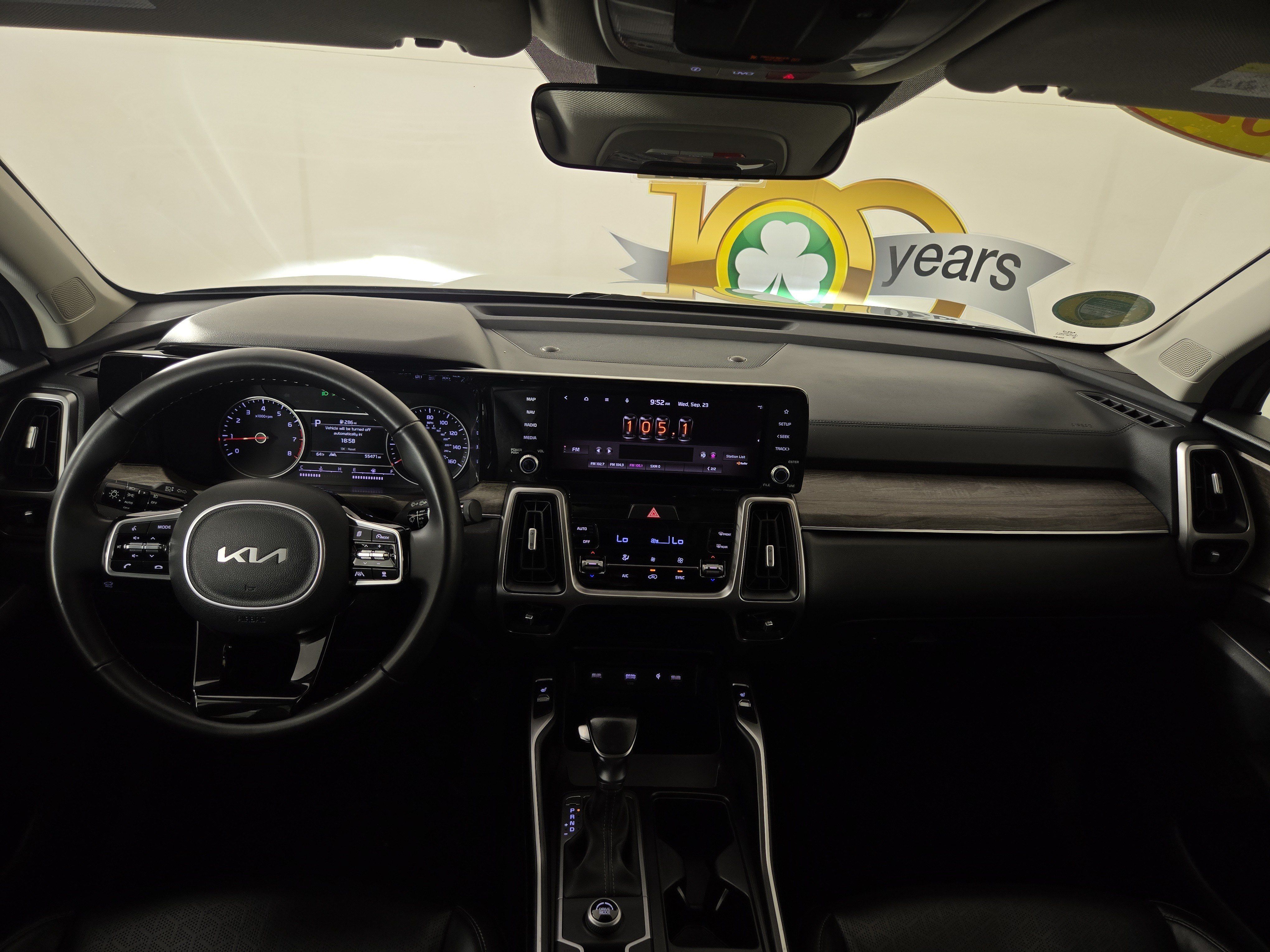 Used 2022 Kia Sorento EX FWD image 13