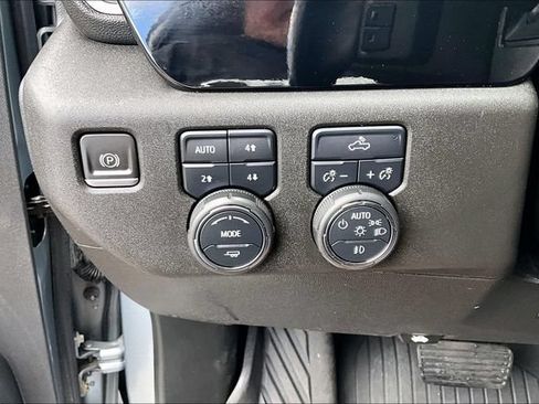 Used 2023 Chevrolet Silverado 1500 RST w/ Convenience Package II AWD/4WD image 16