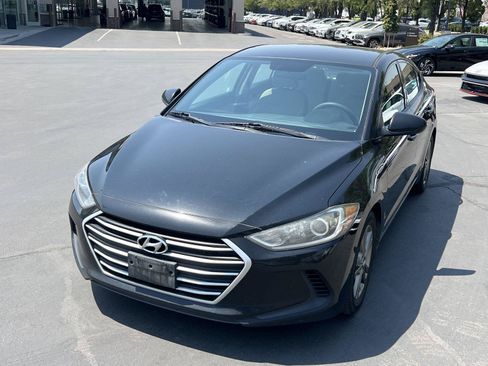 Used 2018 Hyundai Elantra SEL FWD image 2