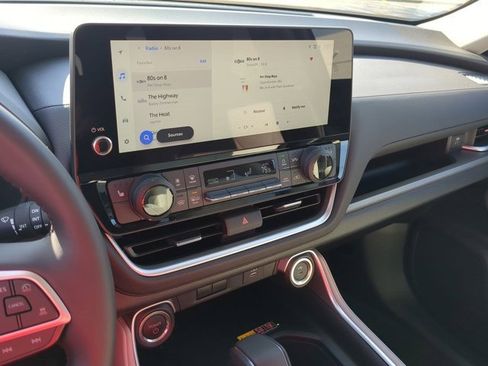 Certified 2026 Toyota Grand Highlander XLE image 11