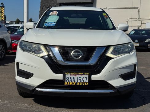 Used 2017 Nissan Rogue S FWD image 5