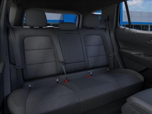 New 2026 Chevrolet Equinox LT image 17