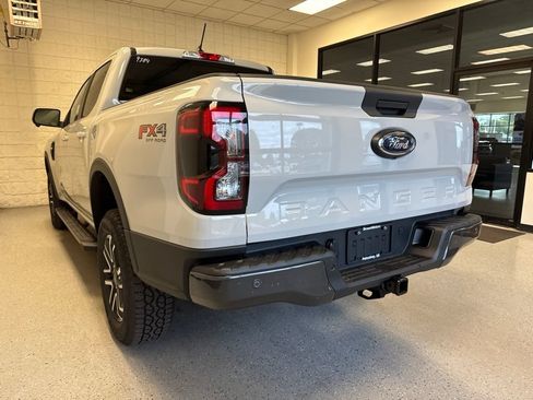 New 2026 Ford Ranger Lariat w/ FX4 Off-Road Package AWD/4WD image 16