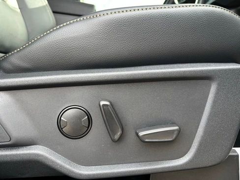 New 2025 Ford Bronco Badlands image 27