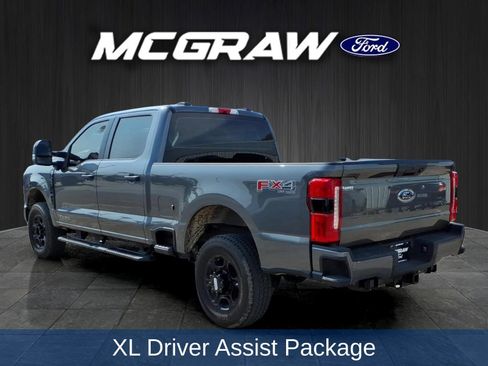 Used 2025 Ford F250 XL w/ STX Appearance Package AWD/4WD image 9
