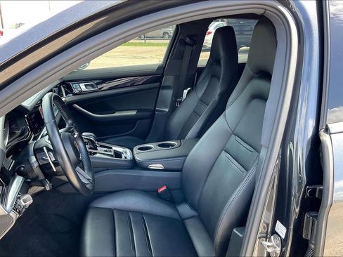 Used 2021 Porsche Panamera 4S image 18