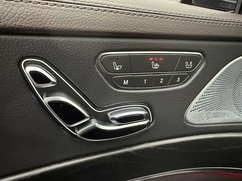 Used 2018 Mercedes-Benz S 560 4MATIC Sedan image 17