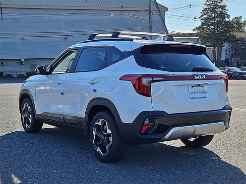 New 2026 Kia Seltos S image 4