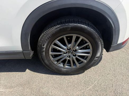 Used 2017 MAZDA CX-5 Touring AWD/4WD image 9
