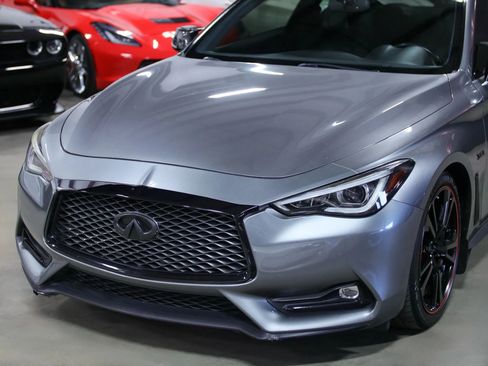 Used 2017 INFINITI Q60 Red Sport 400 image 6