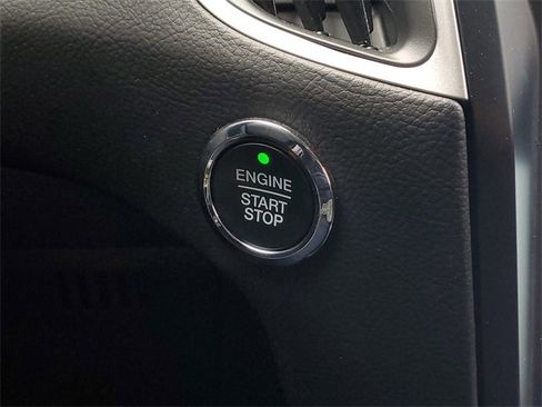 Certified 2024 Ford Edge SEL w/ Convenience Package image 18