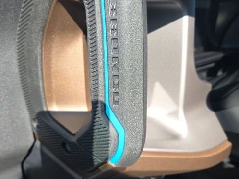 Used 2023 Ford Bronco Outer Banks image 17