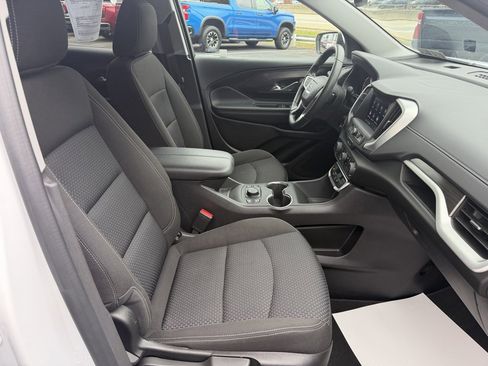 Used 2024 GMC Terrain SLE w/ Driver Convenience Package image 21