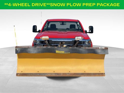 Used 2017 Chevrolet Silverado 2500 W/T w/ Snow Plow Prep Package image 3