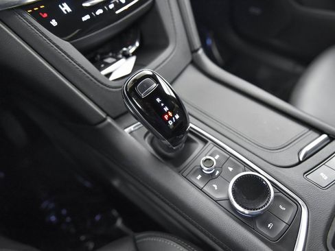 Certified 2024 Cadillac XT6 Premium Luxury w/ Technology Package image 23