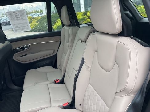 Used 2026 Volvo XC90 B6 Plus AWD/4WD image 30