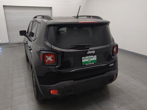Used 2015 Jeep Renegade Latitude w/ Popular Equipment Group FWD image 6