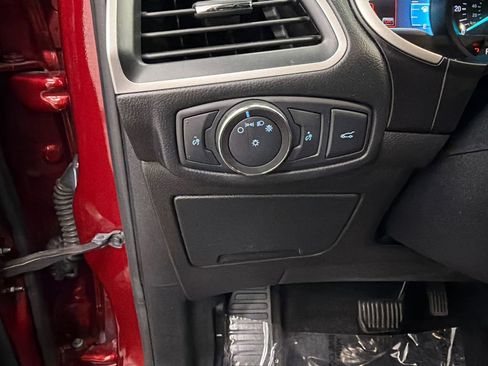 Used 2018 Ford Edge SEL w/ Equipment Group 201A FWD image 32