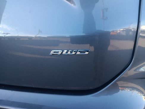 Used 2022 Ford Edge SEL image 11