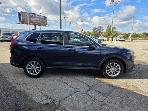 Used 2023 Honda CR-V EX-L image 4
